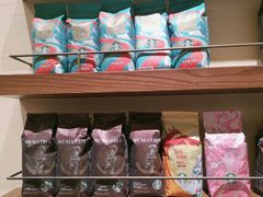 -星巴克(郑州普罗旺世店)