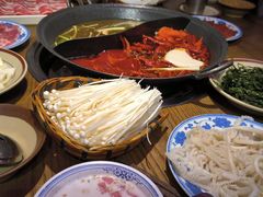 -巴卤社老火锅(财富店)
