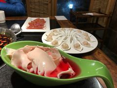 -好汉锅园林秘制老火锅 柴火霸王鸡(金沙店)