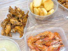 -蓝精灵饺子店