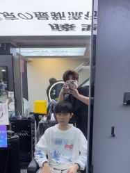 点击看大图 -藤野造型专业烫染接发