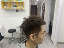 点击看大图 -LILI·HAIR SALON理理造型