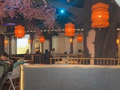 -荷塘秋月·本帮江浙菜(国权路店)