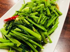 -Dang restaurant (patong phuket)