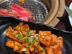 -山川小町·极番烧肉(新地假日广场店)