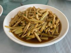 竹笋肉丝-天乐农家鱼头王(天目湖店)