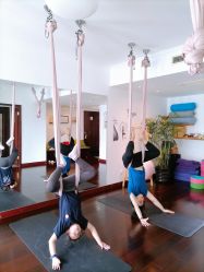 -Yvon yoga 瑜伽·精准体态管理中心