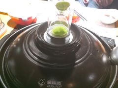-洪氏嗨捞·广东猪肚鸡·椰子鸡火锅(西咸万象城店)