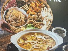 -滇铺子·云南特色菜·鲜花野菜季(曲靖万达店)
