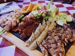 -鲨鱼美式餐厅酒吧Sharky