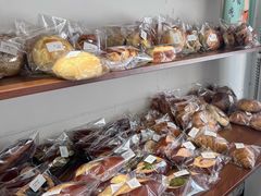 -雀食面包店(钟楼店)