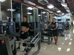 -奇迹健身金茂汇店