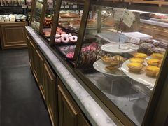 面包甜点陈列柜-多乐之日(颐堤港店)