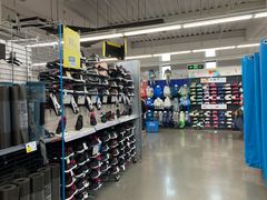 -迪卡侬(西三旗店)
