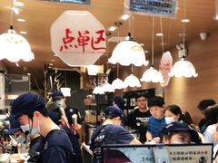 大堂-茶颜悦色(登高路上店)