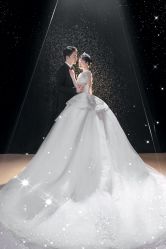 -青禾蒙娜丽莎婚纱摄影(武汉总店)