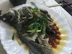 -覃记海鲜美食餐厅