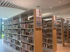 -广州市白云区图书馆