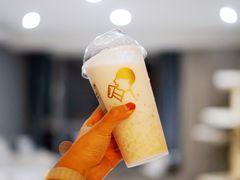 -喜茶(北京华贸购物中心店)