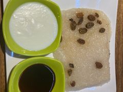 酸奶粽子-小河公主秘制烤羊腿(小绿谷店)