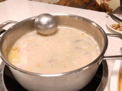 -煲王粤菜餐厅(中侨中心店)