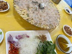 -官塘陈记鱼生·潮汕砂锅粥·牛肉火锅(潮枫路总店)