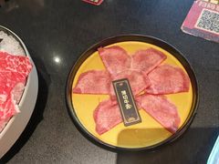 -大牛寿喜烧·和牛放题(香港广场店)