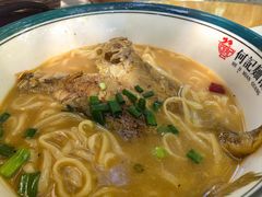 -何记面馆(龙泉山店)