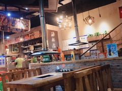 大堂-海拉尔碳烤羊腿烤鸽子(吕营店)