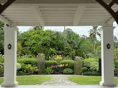 -植物园哈利亚餐厅