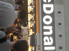门面-麦当劳(高铁南站店)