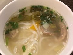 -海口绿发希尔顿酒店-田园汇自助餐·三文鱼·海鲜