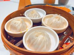 -馋三尺蟹粉小笼(人民广场店)