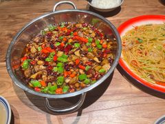 -泥糊破店小酒馆·团建聚餐(南京西路店)