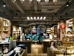 -光海书局(南京东路第一百货店)