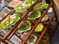 -有一锅·野生菌黑山羊腊排骨火锅(古城北门店)