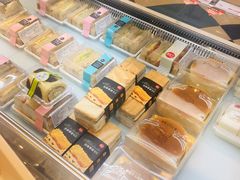 -85度C(生甜甜圈研究工坊·上海局门店)