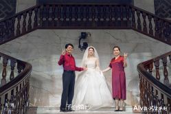 -予白婚纱礼服馆