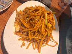 -天山集市(和家乐广场店)