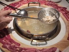 -牛人日志·鲜牛肉骨汤火锅(万科里瑧店)