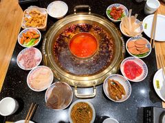 -周小明火锅(黑金冠社区店)