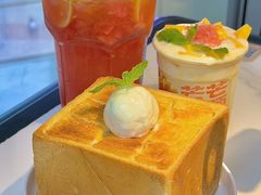 -江边城外烤全鱼(世茂广场店)