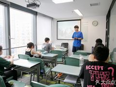 -华兴日语学校(总校)