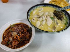 招牌黄鱼面-明呈黄鱼面馆(斜土路店)
