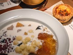 -RUXU入续糖水铺与包(卓悦中心店)