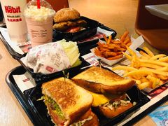圣塔芭芭拉经典牛肉特堡-The Habit Burger Grill 哈比特汉堡(复兴soho店)
