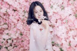-onlygirl摄影美学馆高端定制(江滩店)