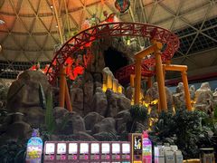 -东方山水乐园山之王国(全室内)