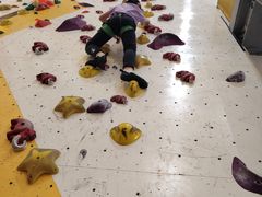 -问山MountQuest攀岩馆