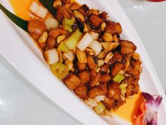 宫保鸡丁-香融府·烤鸭·家常菜(马家堡路店)